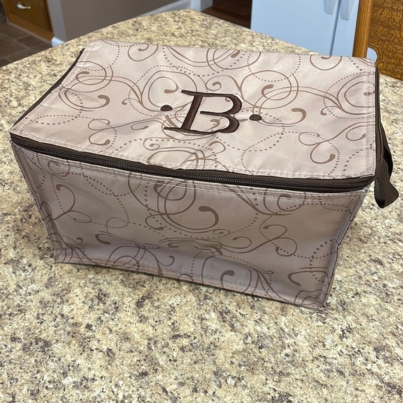 Thirty-One Small Soft Sided Cooler. Brown & Tan Design Monogrammed •B•   GUC - Picture 1 of 13